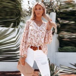 Top Amelia